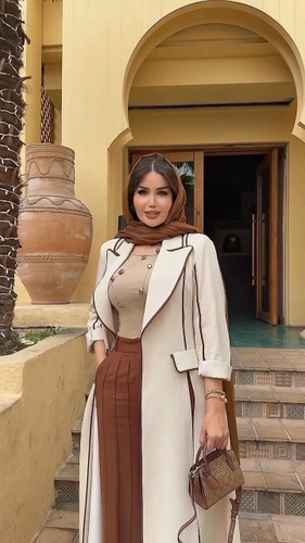 مانتو شلوار دخترانه مدینا