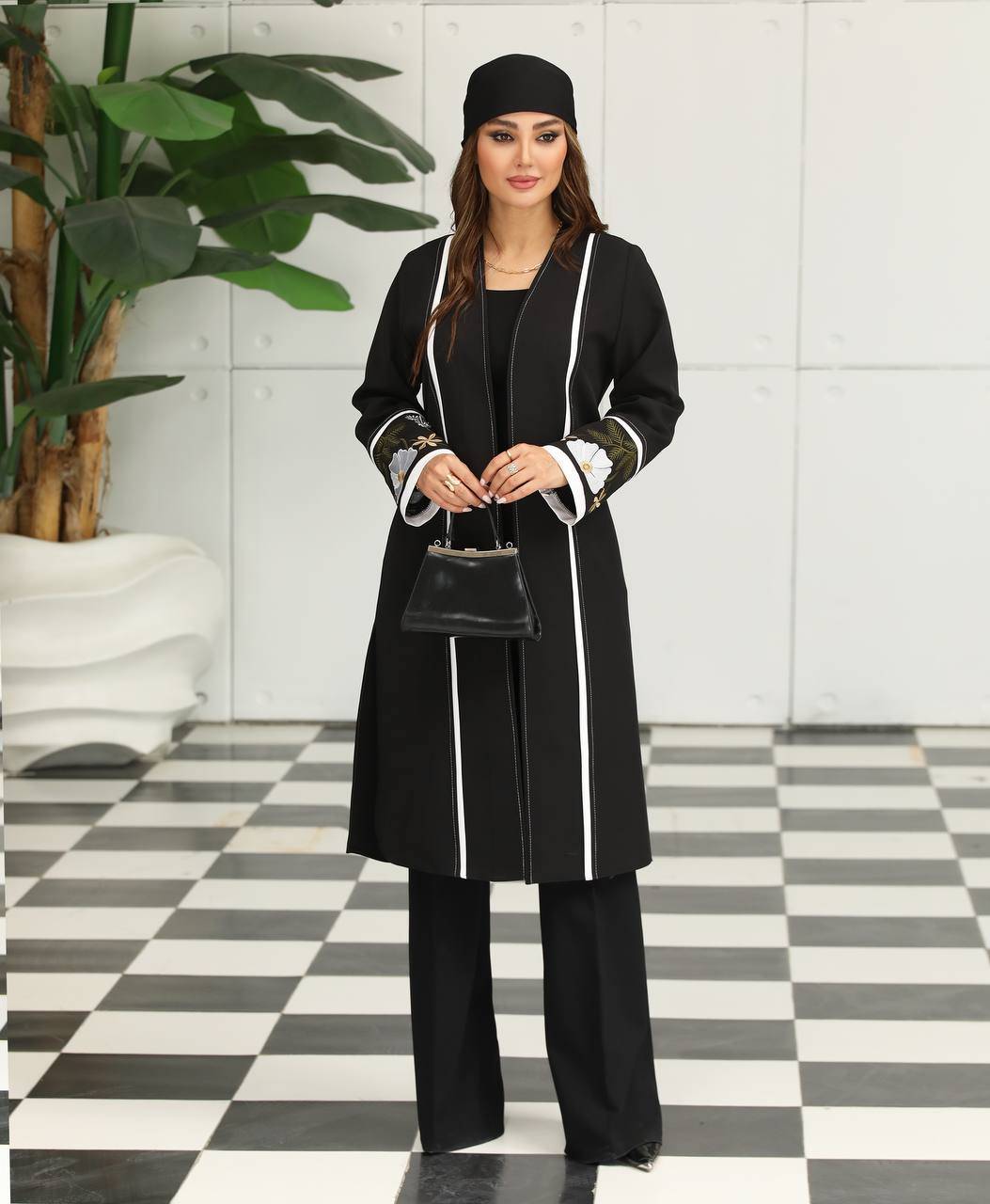 مانتو زنانه گلدوزی گیسلار